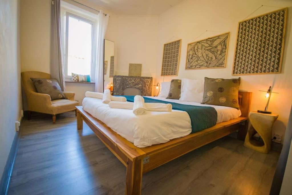 Le Brianyourhosthelper Apartment Minerve Bagian luar foto